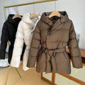 Chaqueta con capucha sanda